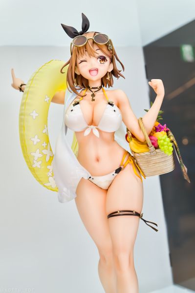 莱莎的炼金工房2：失落的传说与秘密妖精 莱莎琳・斯托特 泳装