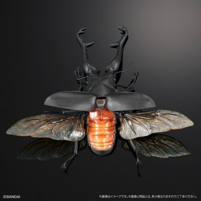 进化生物大图鉴 长颈鹿锯锹+巨颚叉角锹形虫 展示架套装