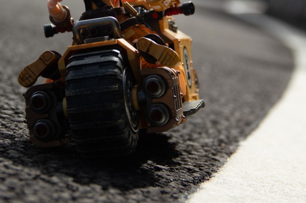 战锤40000 帝国之拳 掠夺者型战斗摩托