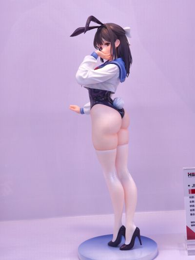 水手服兔女郎