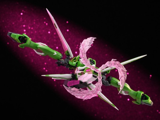 ROBOT魂＜机动战士系列＞ 幻影高达V2 / V2改  一机多形套装