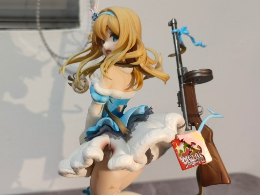 少女前线 索米 KP-31 耳朵山的雪妖精 会场限定