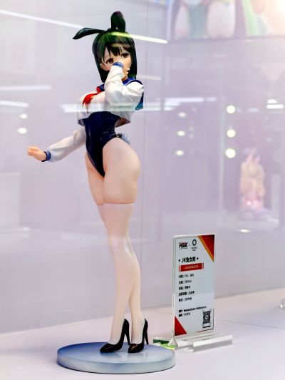 水手服兔女郎