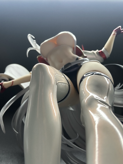 碧蓝航线 萨沃伊亲王（欧根亲王） Final Lap 异色限定版