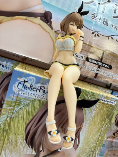 压泡面人偶 莱莎的炼金工房～常暗女王与秘密藏身处～动画版 莱莎