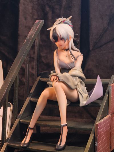 蔚蓝档案 鬼方佳代子 礼服