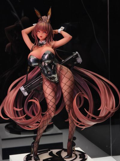 胜利女神：妮姬 布兰儿