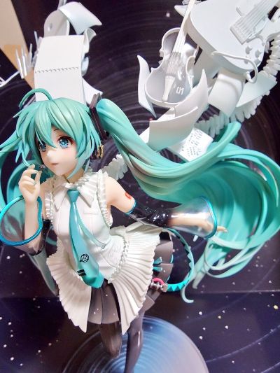 初音未来  16周年纪念款