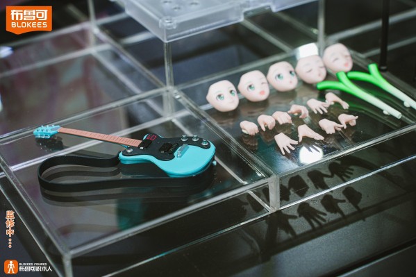 布鲁可积木人奇迹版 初音未来 公式服