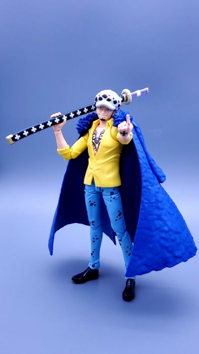 S.H.Figuarts  特拉法尔加·罗 -讨伐鬼之岛-