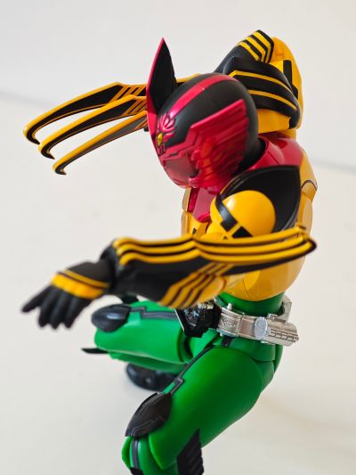 S.H.Figuarts(真骨雕制法) 假面骑士卌骑与欧兹 电影大战 超级激战 假面骑士欧兹 超级鹰虎蝗联组