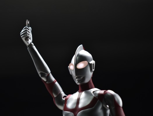 MAFEX  编号207 新·奥特曼 奥特曼 豪华版