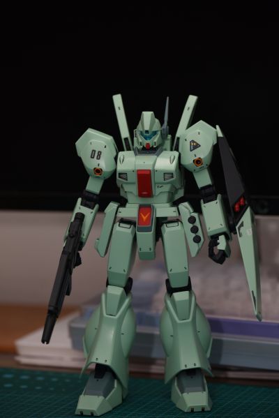 MG 1/100 机动战士高达逆袭的夏亚 RGM-89 杰刚