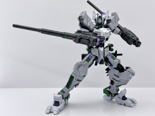 HG   机动战士高达 铁血的奥尔芬斯 乌尔德狩猎 阿斯蒙蒂斯高达