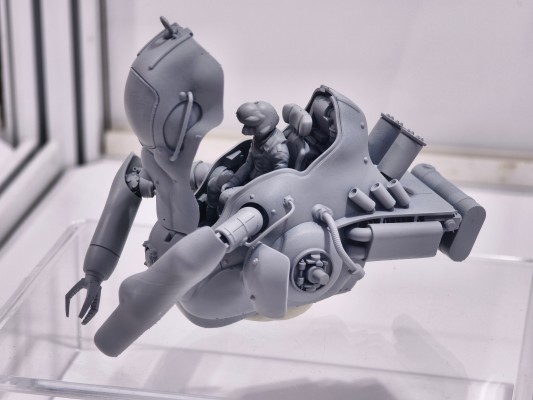 ARTPLA Ma.K KANGAROO(2体套装) 与 整备兵