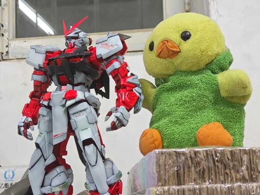 PG 1/60 机动战士高达SEED ASTRAY MBF-P02 异端高达红色机