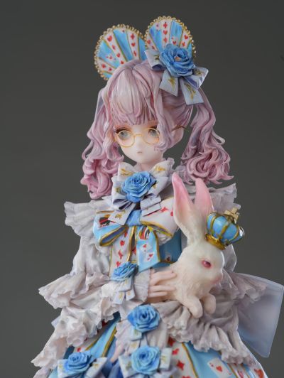 爱丽丝梦游仙境 爱丽丝