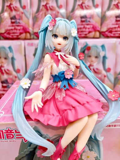 压泡面 初音未来 花仙子 波斯菊