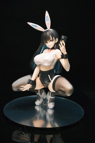 南口日夏 兔女郎