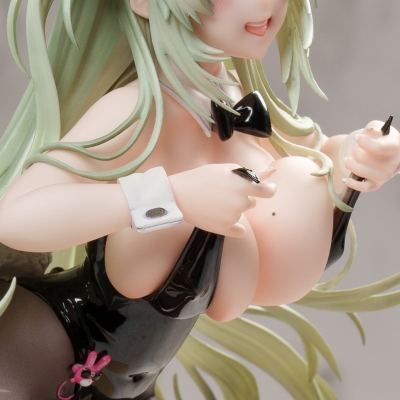 胜利女神：妮姬 索达：闪亮兔女郎