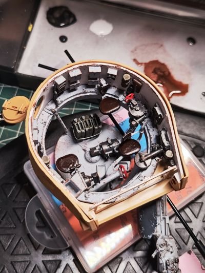 35146 1/35 德国  虎式 重型坦克 I 后期生产型