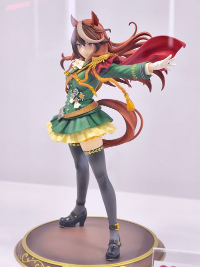 赛马娘 闪耀！优俊少女  皇帝 决胜服