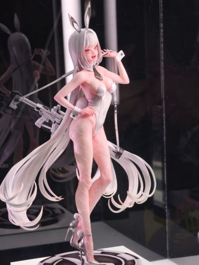 胜利女神：妮姬 布兰儿