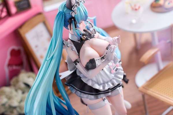 胜利女神：妮姬 普丽瓦蒂：不友善的女仆