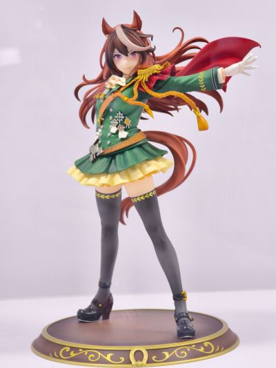 赛马娘 闪耀！优俊少女  皇帝 决胜服