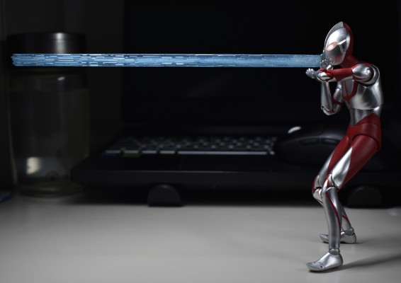 MAFEX  编号207 新·奥特曼 奥特曼 豪华版