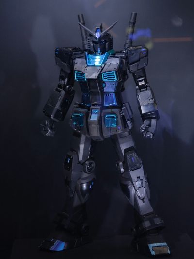 PG UNLEASHED 1/60 RX-78-2 高达（星夜涂装版）