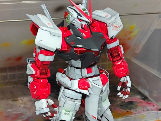 PG 1/60 机动战士高达SEED ASTRAY MBF-P02 异端高达红色机