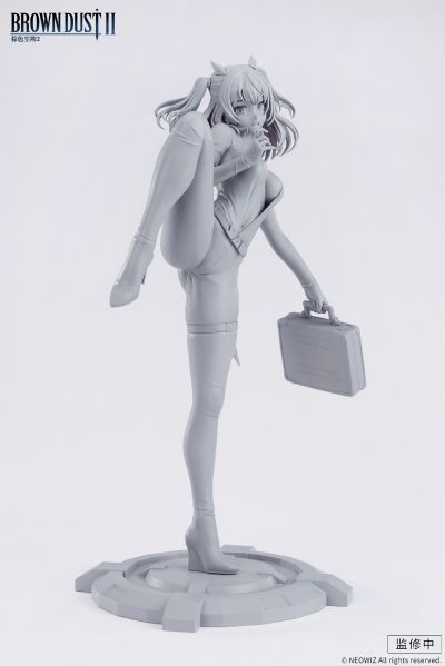 棕色尘埃2 莎赫拉查德 代号S