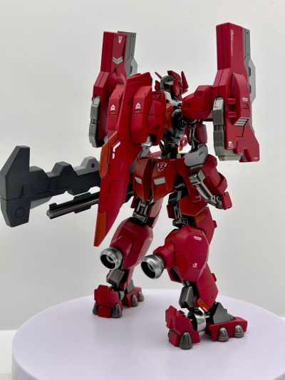 HG 机动战士高达 铁血的奥尔芬斯 月钢 月钢高达原型机