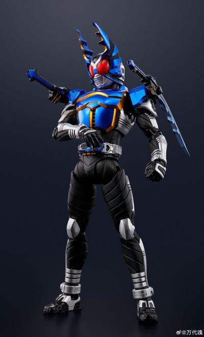 S.H.Figuarts（真骨雕制法） 假面骑士钢斗王 骑士形态 真骨雕制法10周年纪念版