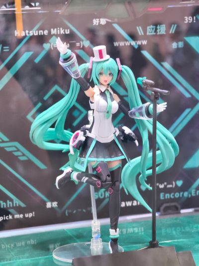 圣斯基-初音未来——唱响未来