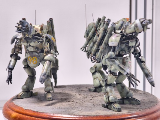 ARTPLA Ma.K KANGAROO(2体套装) 与 整备兵