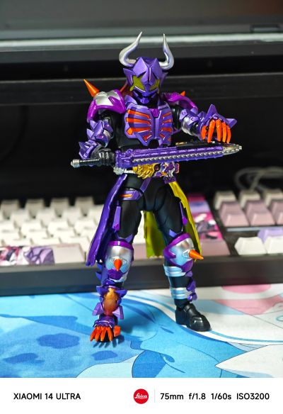 S.H.Figuarts 假面骑士霸牛 狂热僵尸形态