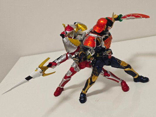 S.H.Figuarts（真骨雕制法）假面骑士巴隆 香蕉武装