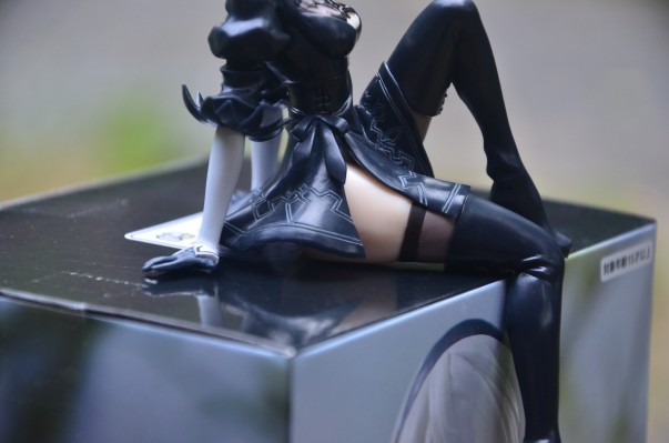 压泡面 尼尔：自动人形 动画版 2B