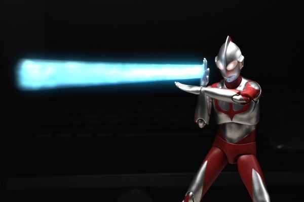 MAFEX  编号207 新·奥特曼 奥特曼 豪华版