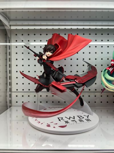 四色战记 冰雪帝国 露比·罗丝