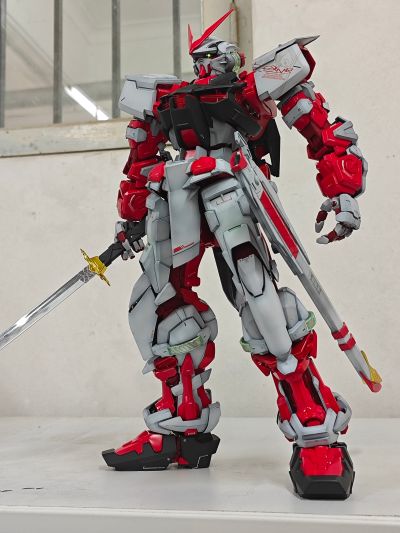 PG 1/60 机动战士高达SEED ASTRAY MBF-P02 异端高达红色机