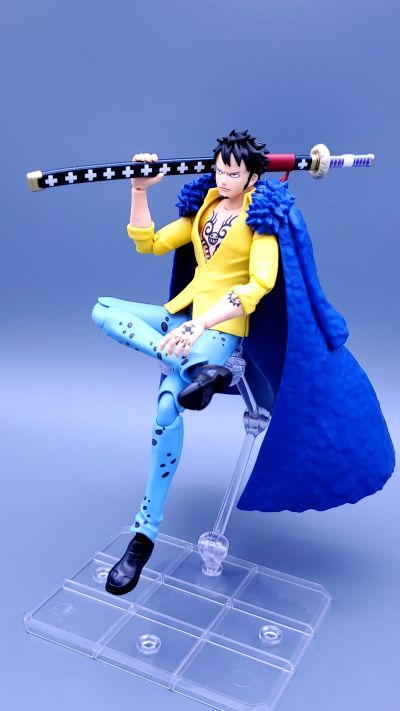 S.H.Figuarts  特拉法尔加·罗 -讨伐鬼之岛-