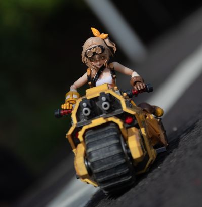 战锤40000 帝国之拳 掠夺者型战斗摩托