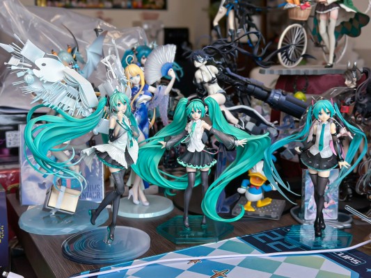 初音未来 16周年纪念款