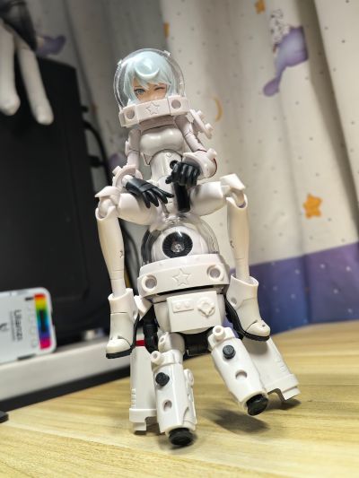 Vlocker's Fiore  FIORE SPACE INDUSTRY TYPE VOLKS