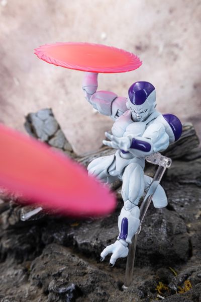 S.H.Figuarts  全力弗利萨