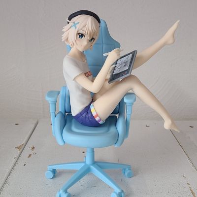 身为VTuber的我因为忘记关台而成了传说 彩真白 玩具人偶