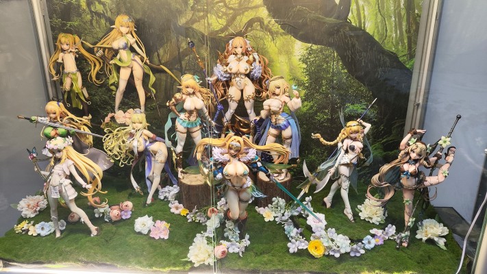 精灵村 村里的老师 莫妮卡